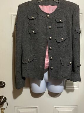 Classic Women's Gray Button-Front Military Pocket Jacket - Unbranded